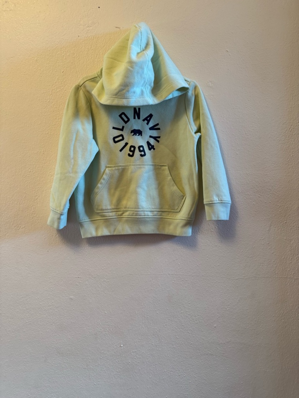 Old Navy Kids Pullover Hoodie Light Green with Kangaroo Pocket Unisex 4T - Picture 3 of 9